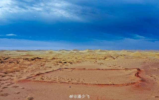 西夏长城-太祖（成吉思汗）四年（1209年），由黑水城北兀剌海西关口入河西