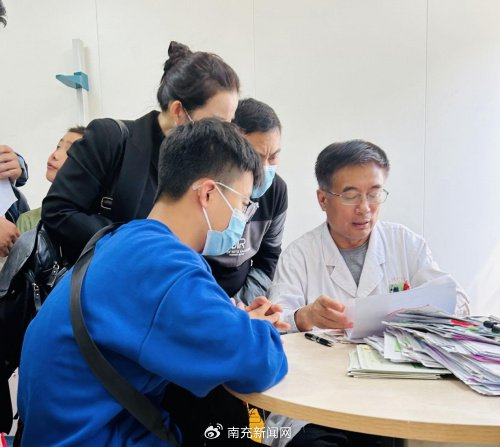 儿科周正医生好不好?周正医生坐诊时间和地点