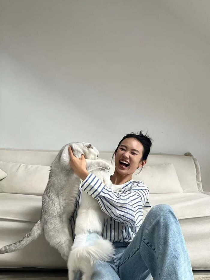 专访黄尧:在重拾自信心的演员之路上|黄尧|演员|花旦_新浪新闻