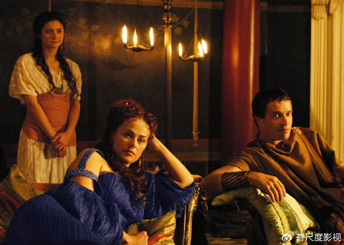 rome》是hbo出品,欧美多国合作拍摄的古罗马历史题材战争动作电视剧