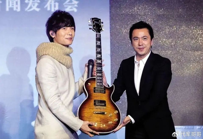 刘云|陈楚生|吉他_新浪新闻