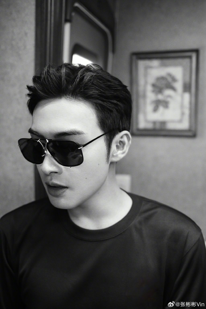 张彬彬背头造型好帅啊