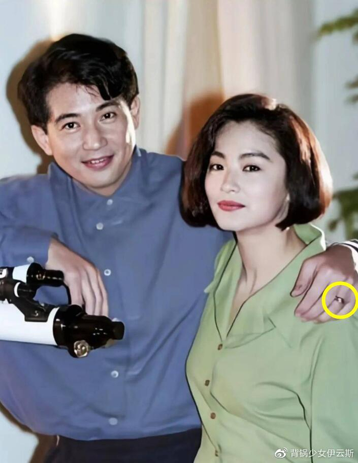 曝林青霞离婚,老公包养小三生下私生子,百亿财产全部给了儿子