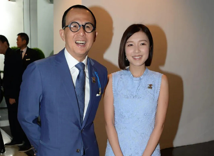 李嘉诚亲自取名,遗传梁洛施好基因,能分百亿身家|梁洛施|李长治