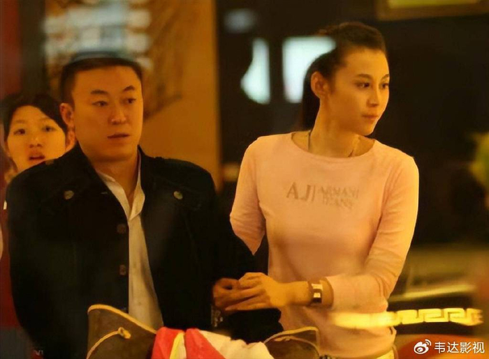 国乒冠军马琳前妻分得千万资产后再嫁金融学霸带2娃居住美国