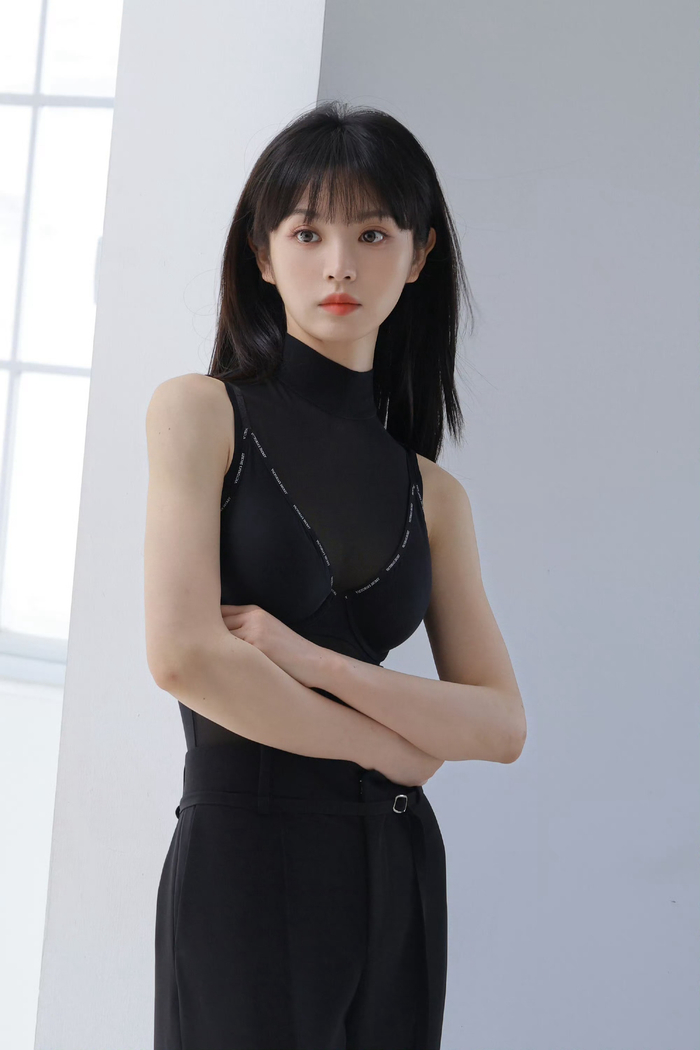 田曦薇身材真的很绝99 天使面孔77魔鬼身材,和维密的适配度99