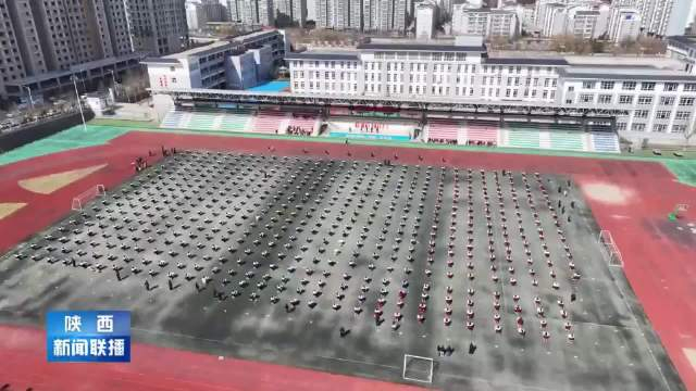 宝鸡麟游举办千人欧体书法展示活动