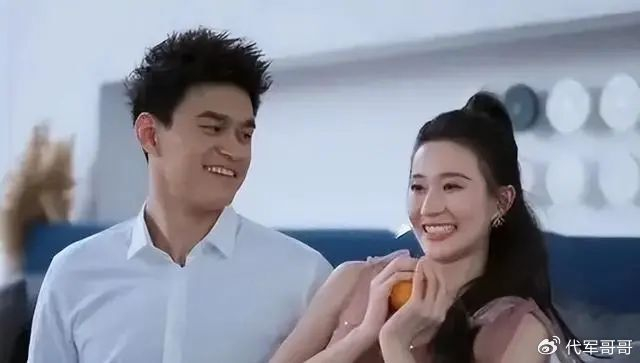 他对张豆豆的努力感同身受,并且全力支持她,坚信她将培养出一批杰出的
