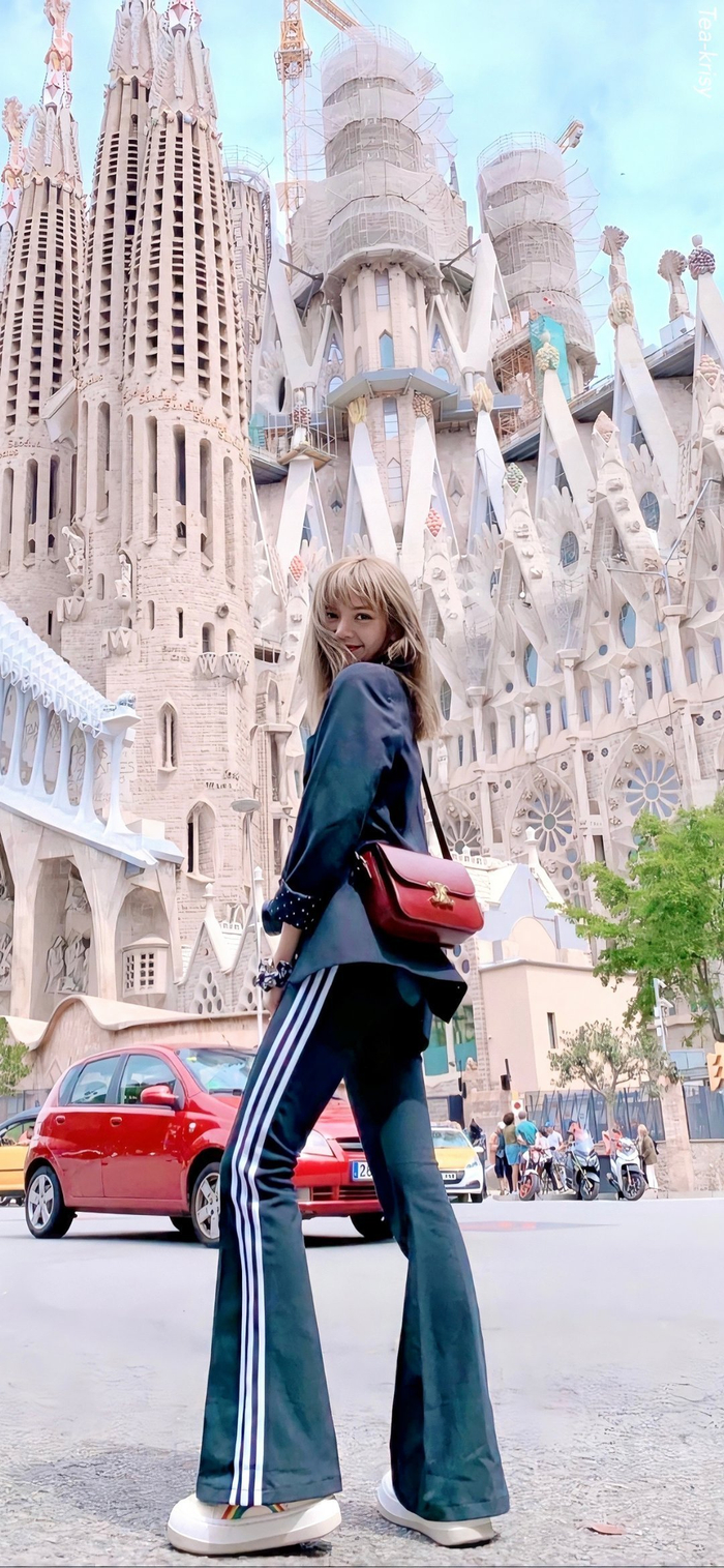 心心念很久的lisa锁屏壁纸|壁纸_新浪新闻