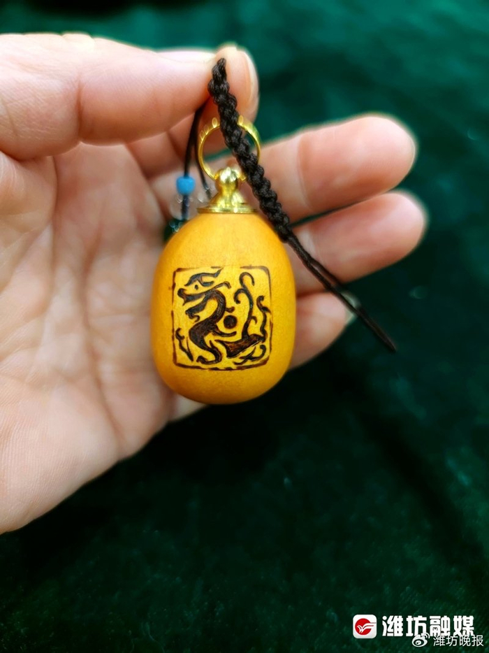 【更好潍坊·龙年说龙丨"龙葫芦"烙画,祝福加倍!】