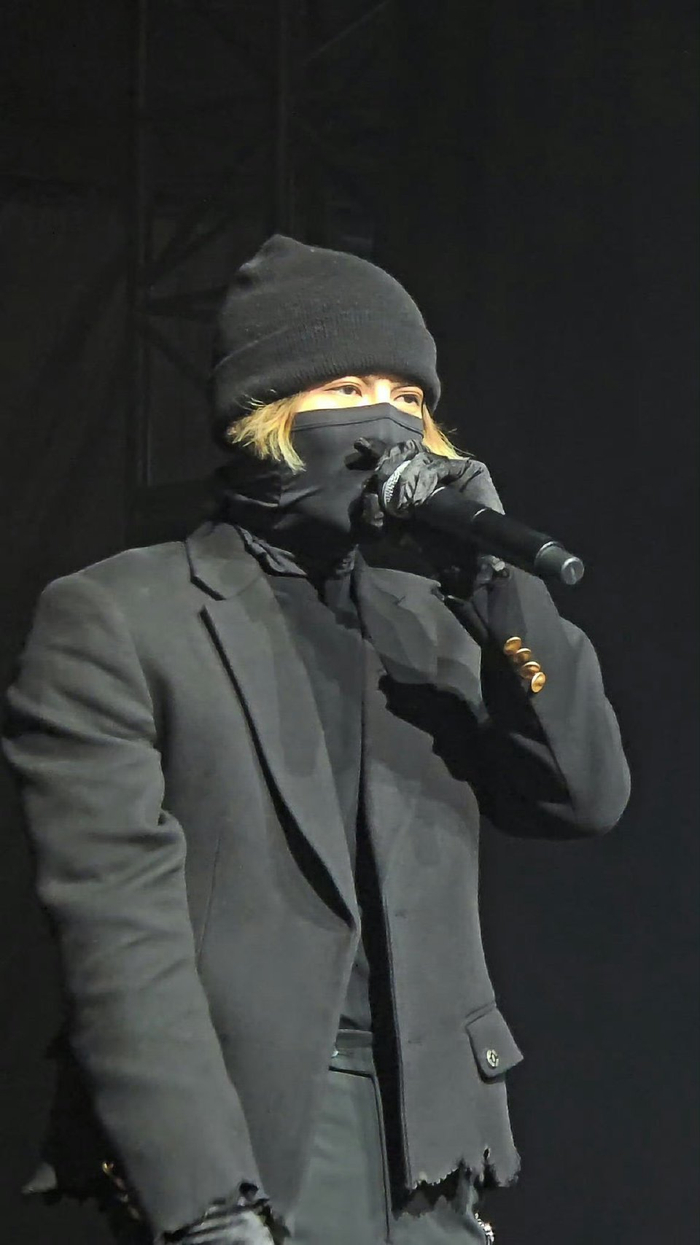 太惊喜了王嘉尔空降科切拉哈哈哈感觉王嘉尔老喜欢空降了