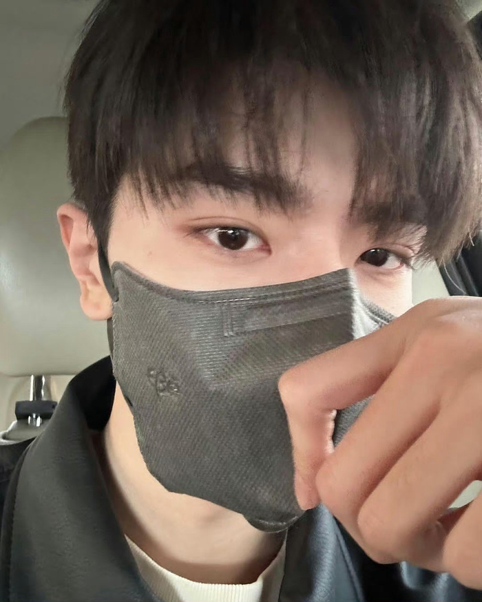 感觉林一可以开个自拍课了__财经头条