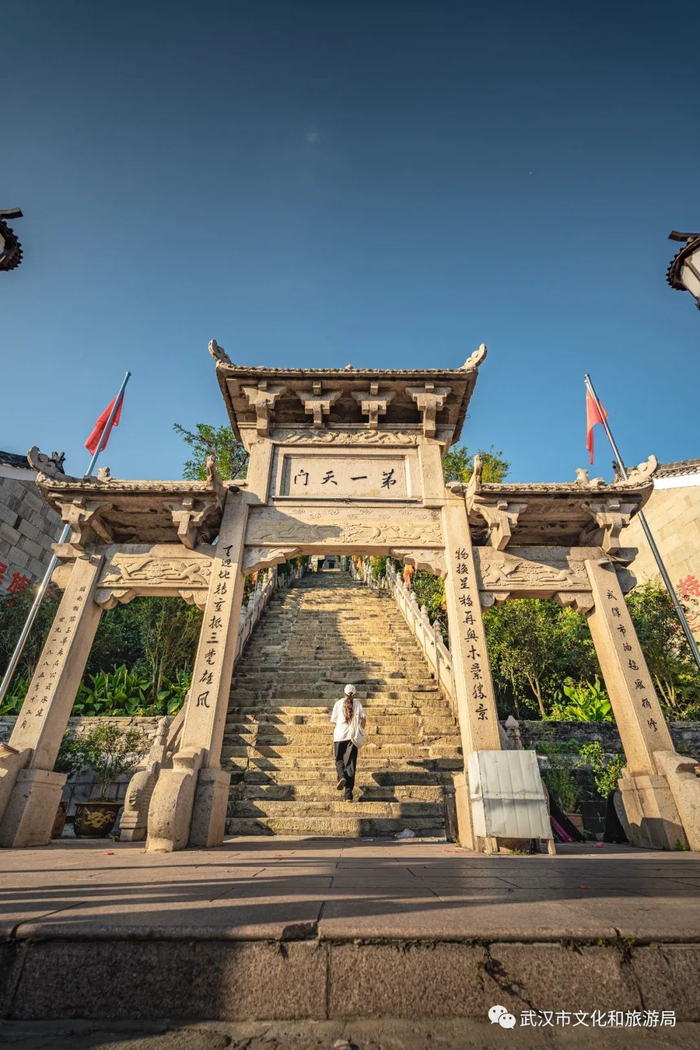 美美美,爬完这5座山,爱上了黄陂!|武汉市|湖北省|清凉寨|西峰古寨|民宿_新浪新闻