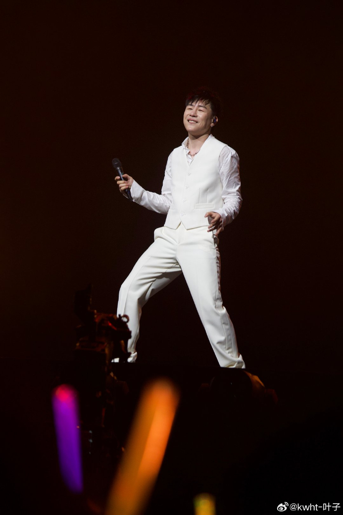 胡彦斌这次演唱会太稳了吧即使耳返出现故障依旧稳定发挥
