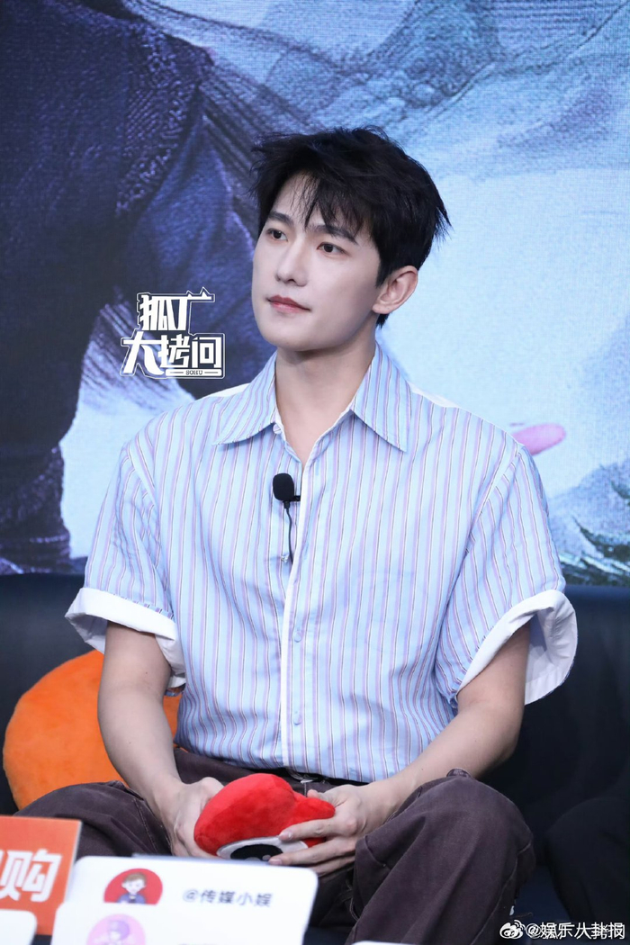 凡人修仙传剧组片场集体瘫坐,杨洋赵小棠生图曝光