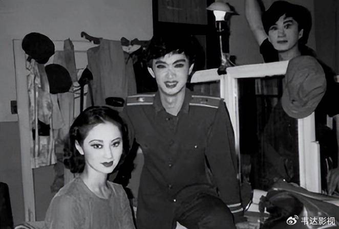 金星23年前领养的三个孩子,如今长成这样|金星|母亲|舞蹈_新浪新闻