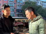 王彦霖带发小逛东北早市，曾因演宇文怀被妈想打