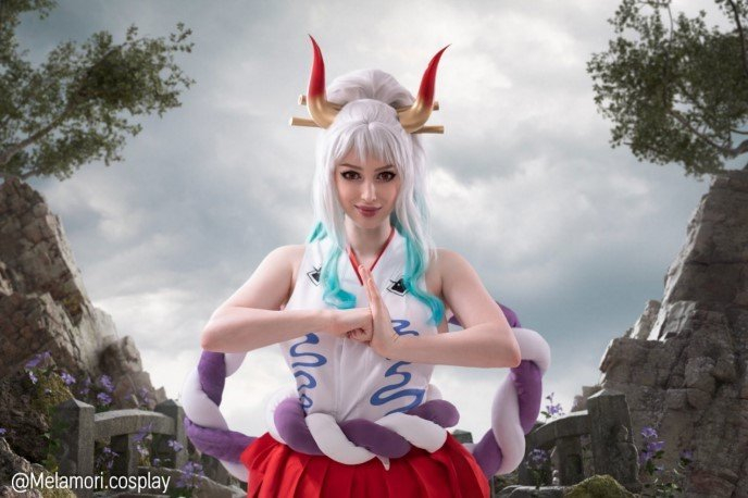 俄罗斯的小姐姐lady melamori cos《海贼王》大和__财经头条