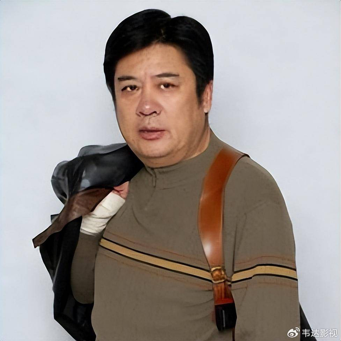 演员张潮:再婚娶小20岁娇妻,62岁又做父亲,大女儿也是知名演员|张潮