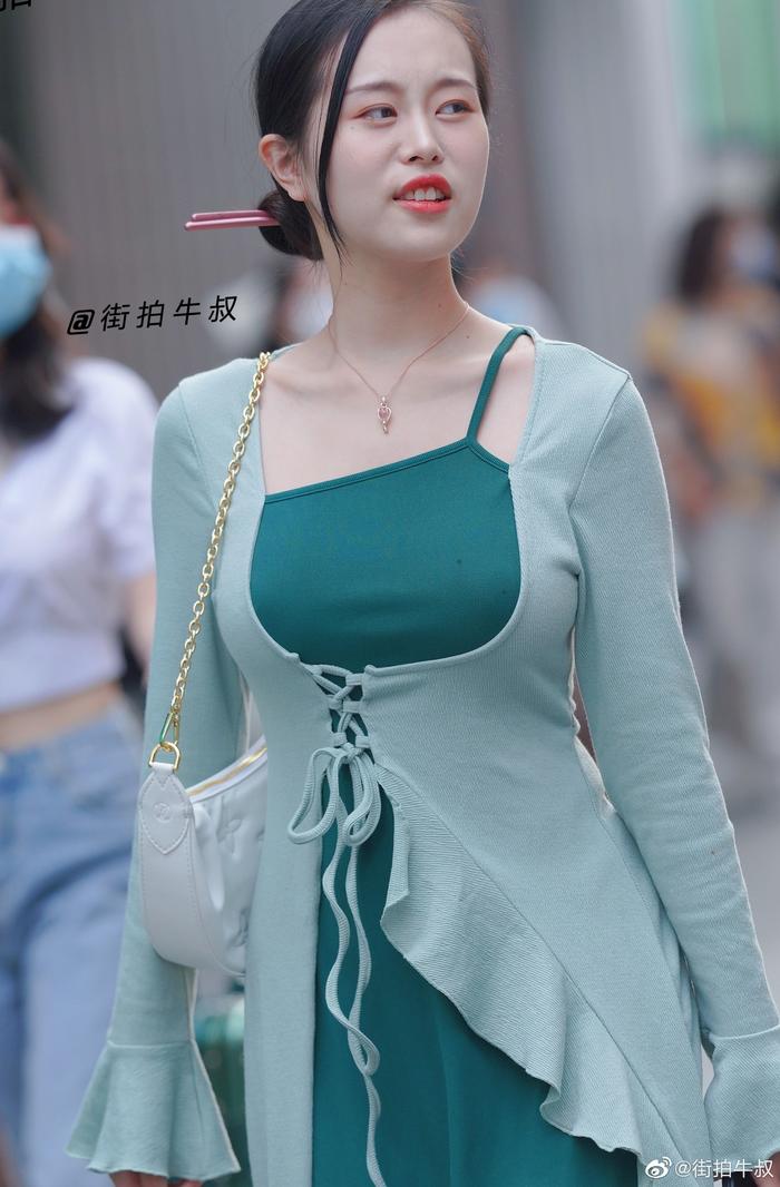 孟子义蛐蛐黄子韬