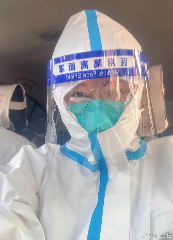 怀化眼科医院护士摘镜: 今天,我也是430万分之一