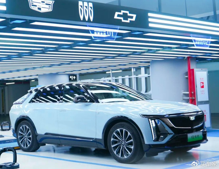 充电换电两手抓,蔚来这盘棋有多大?