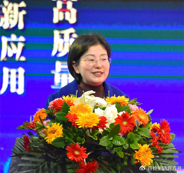 成都高新区初中语文教研员徐文娟老师,从初中语文"融通课堂建设"的