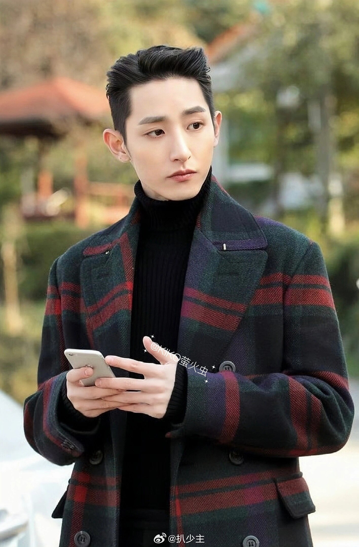 李洙赫住在我家的男人怎么说呢