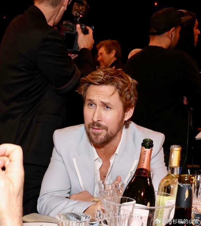 butkenissohandsome这个西装也很好看ryangoslingwon