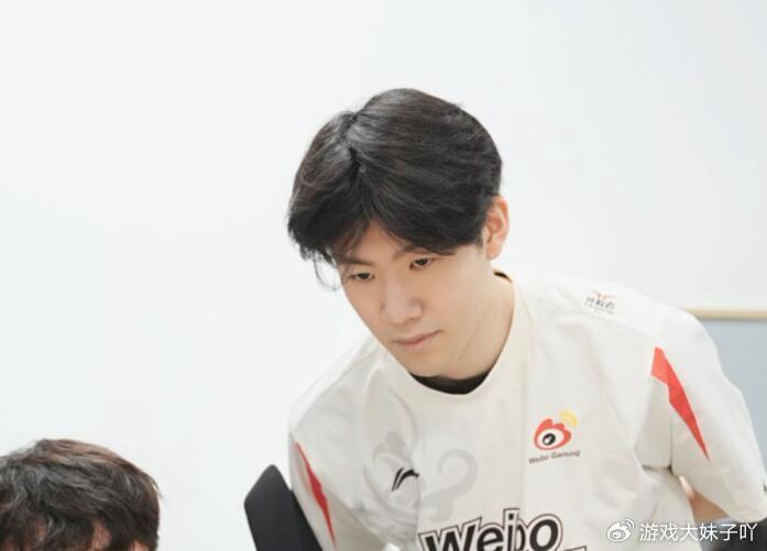 theshy英雄池深不可测连续用不同的上单排位s13根本ban不完