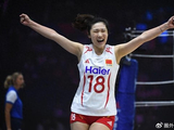 从沙发弹起！21岁女排青春风暴3-1逆转世界第三，这口气太爽了
