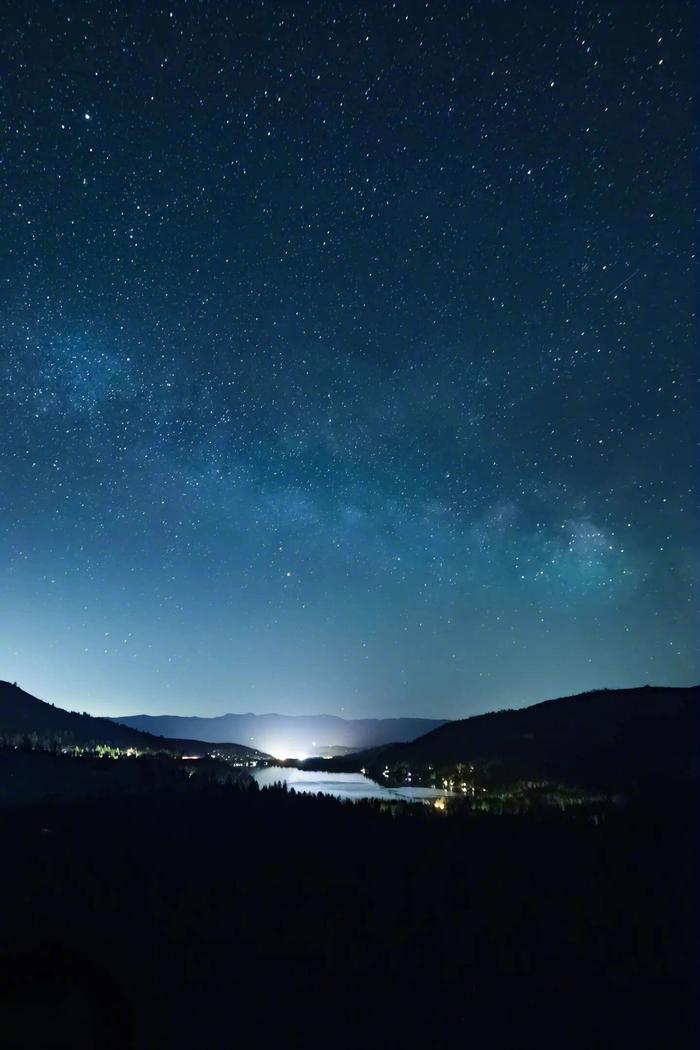 这几天天气不错 快来试iphone星空模式