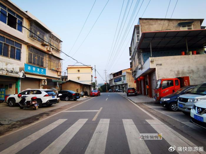 行走乐山:g348国道上的井研磨池