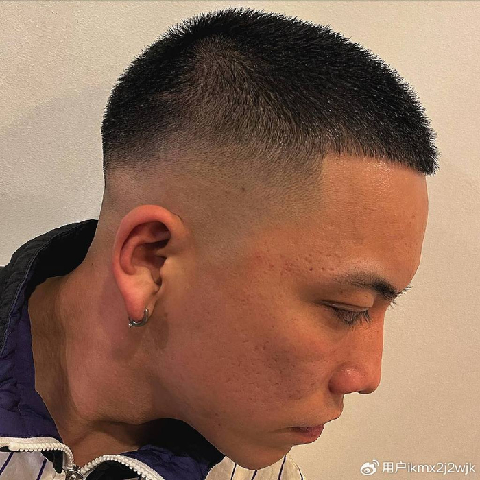 最考验男人颜值的发型来了,超短圆寸头,超级清爽有型