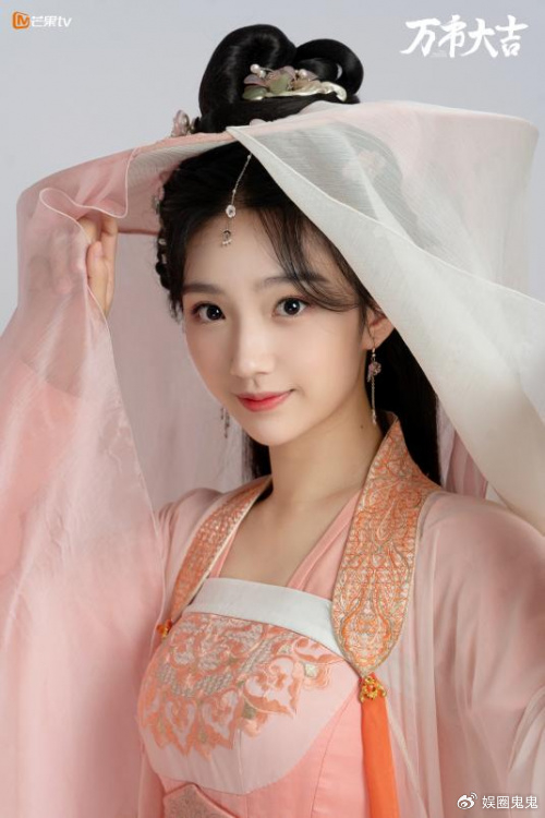 尹蕊主演电视剧万市大吉热播中多部作品将播出引期待