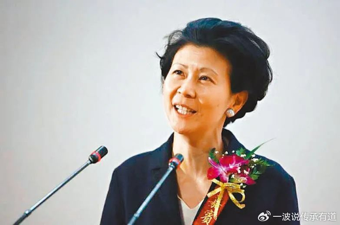 李嘉诚财富缩水28亿美元,红颜知己周凯旋首登香港50富豪榜|财富