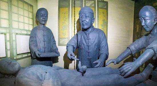 古代很多国家都曾出现太监，我国自汉朝后宦官逐步掌权|宦官|王宫|秦汉_新浪新闻