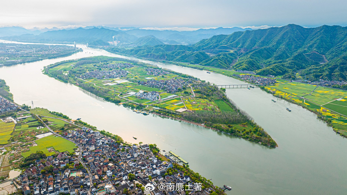 汤口镇连接富阳和桐庐两县是富春江进入富阳的第一站或许