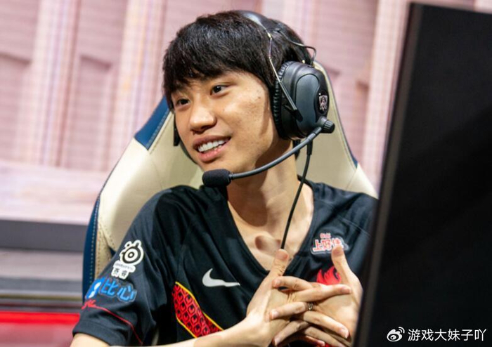 消失4个月后doinb终于出现了已经跑到巴西逃避责任