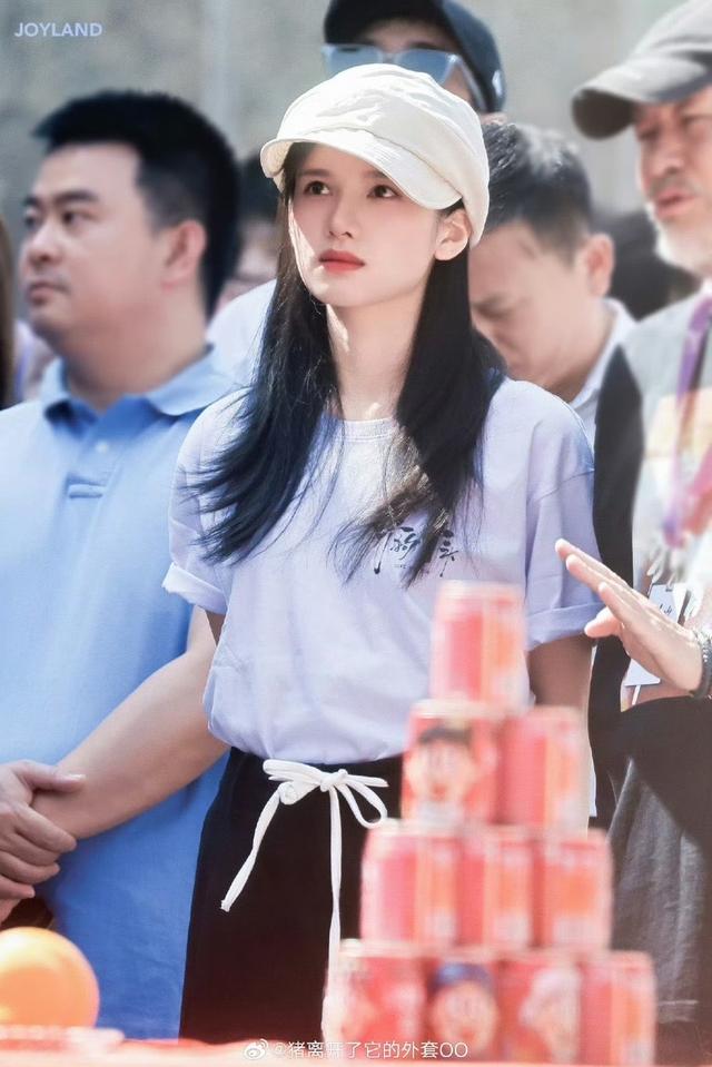 期待张婧仪苗靖