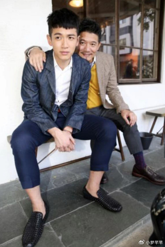 台湾地震1人遇难周杰伦林俊杰小s等祈福柯震东家损失8千万