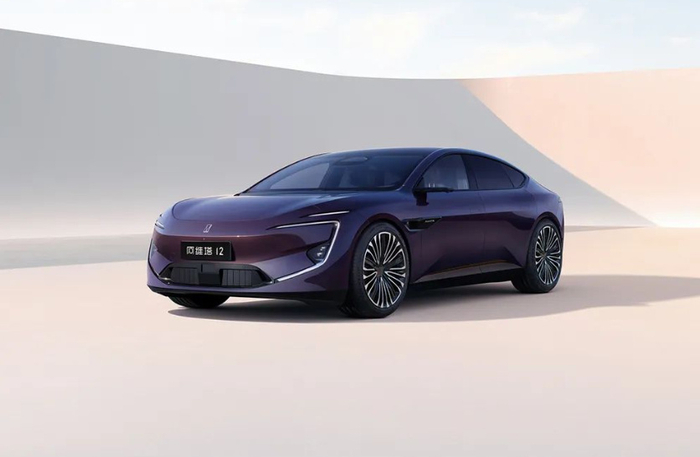 阿维塔车12纯电