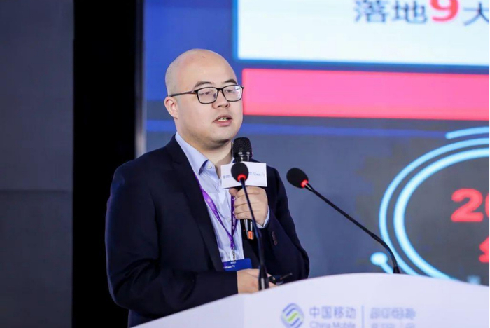 minimax融资6亿美元,用多模态大模型征服b,c两端|杨斌|闫俊杰|模型