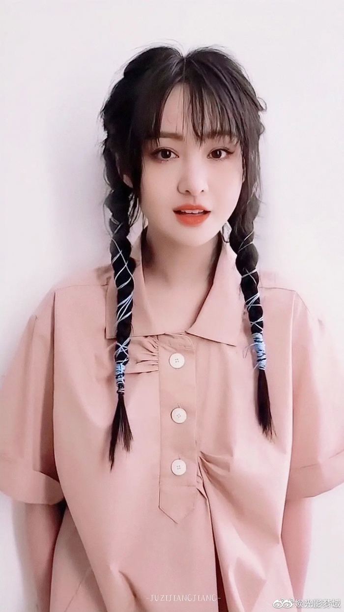 这个造型真是太少女了甜美可爱的小仙女小爽真是永远的少女爽@郑爽sz