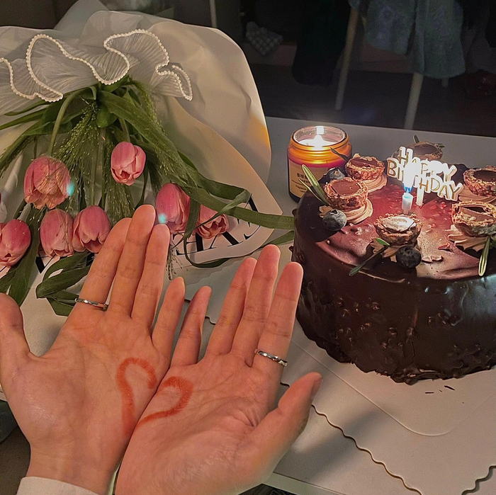 get 一种很新的情侣拍照姿势