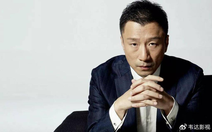 孙红雷:凭借努力考入中戏,曾经被《人民日报》夸奖为爱国演员|丁嘉丽