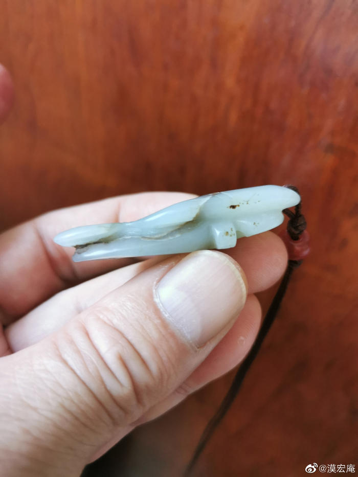 明代新疆和田玉鱼吊件