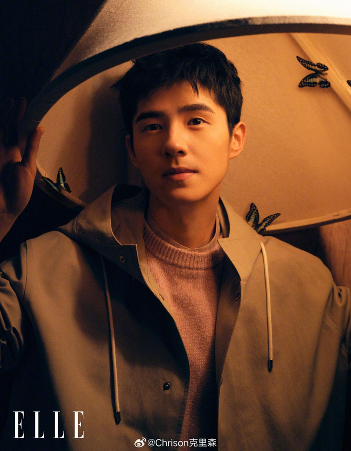 刘昊然xelle┊身穿balenciaga和loropiana登上五月刊双封面