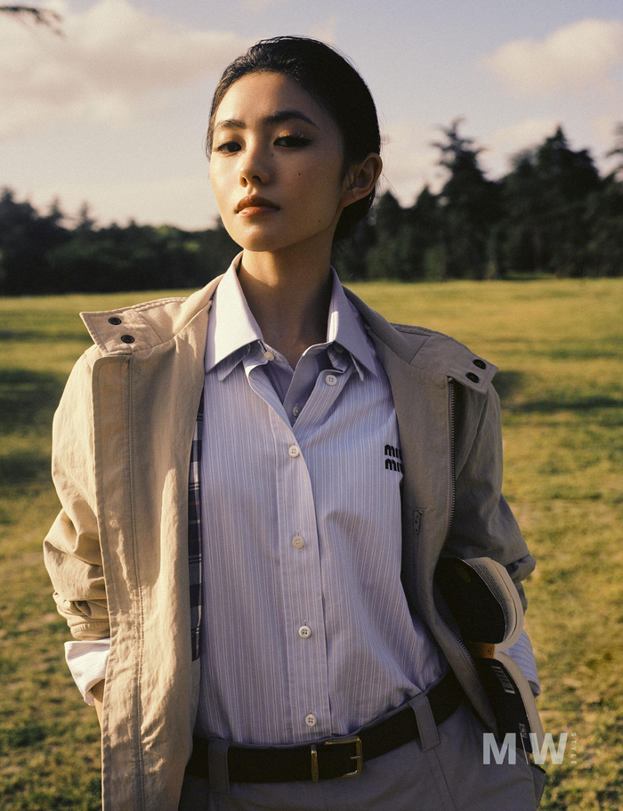 刘浩存成为miu miu品牌大使 来回顾本月初与《周末画报》合作的这组