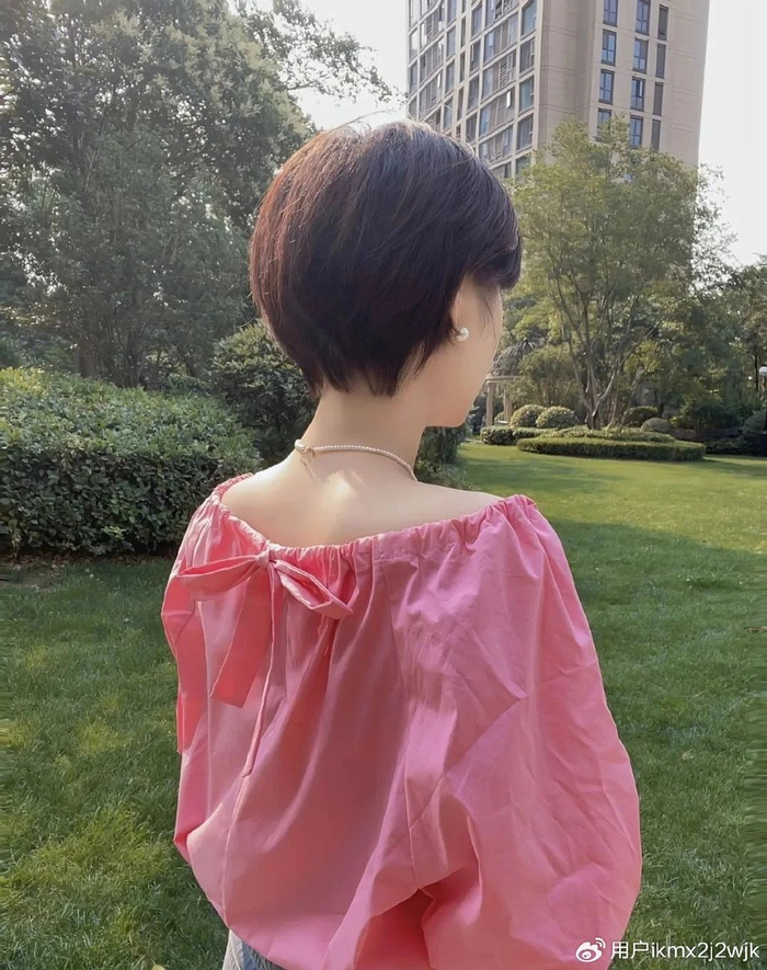 高颜值挂耳短发:利落时尚的精致之选